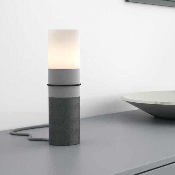 PAPEL επιτραπέζιο φωτιστικό