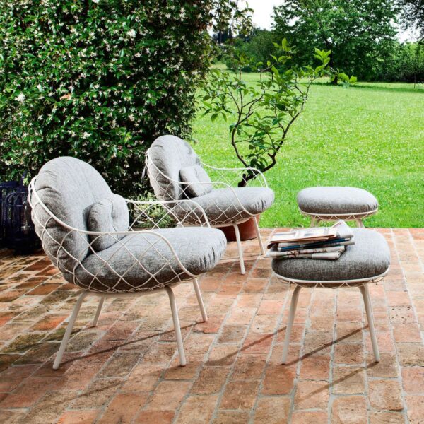 PINA πολυθρόνα