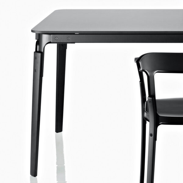 STEELWOOD τετράγωνο τραπέζι