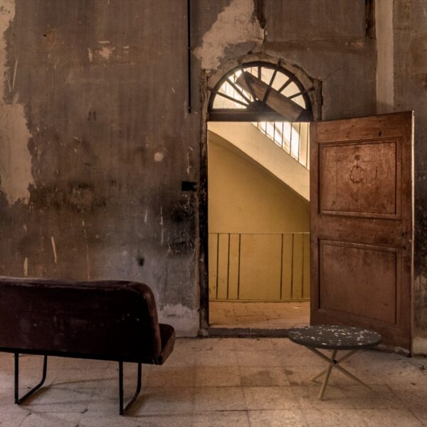 NODO χαμηλό τραπέζι