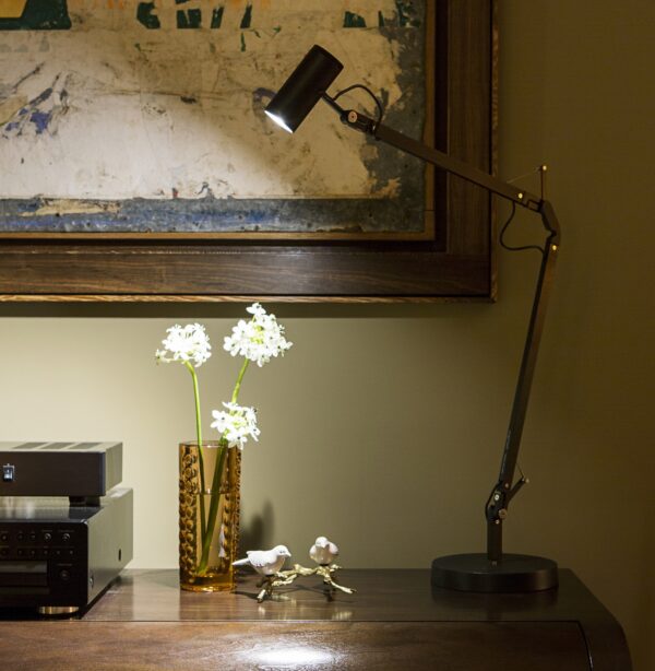 POLO επιτραπέζιο φωτιστικό