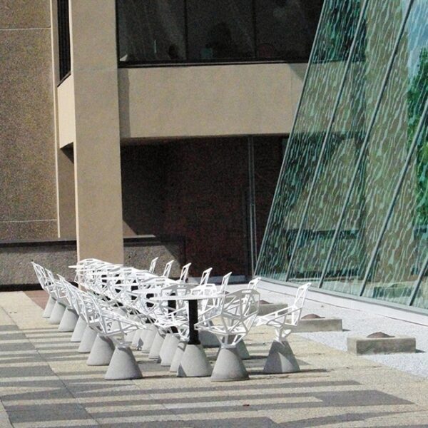 174-8a3b005f8e8b42b7bf0068f1cf7429a4 TABLE_ONE BISTROT στρογγυλό τραπέζι