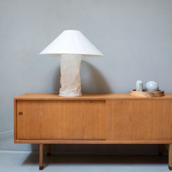 LAMPAMPE επιτραπέζιο φωτιστικό