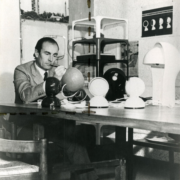 185-2a9f926f1b9846c593758e585deea66a DALU επιτραπέζιο φωτιστικό