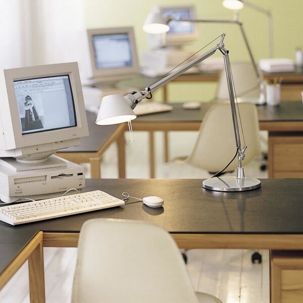 TOLOMEO MINI επιτραπέζιο φωτιστικό με αισθητήρας κίνησης