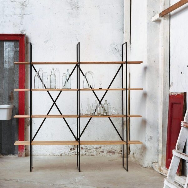 SLIM IRONY βιβλιοθήκη