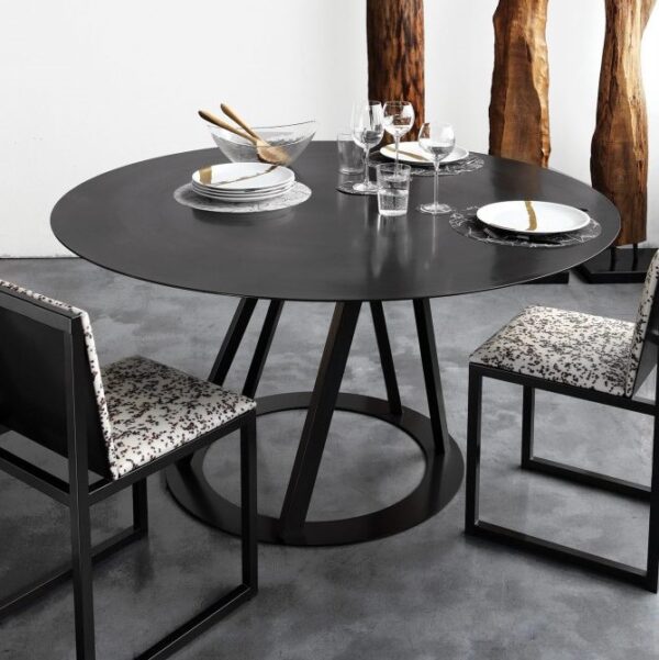 BIG IRONY ROUND τραπέζι