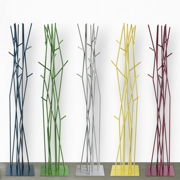 LATVA καλόγηρος