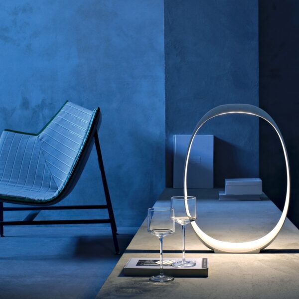 ANISHA επιτραπέζιο φωτιστικό