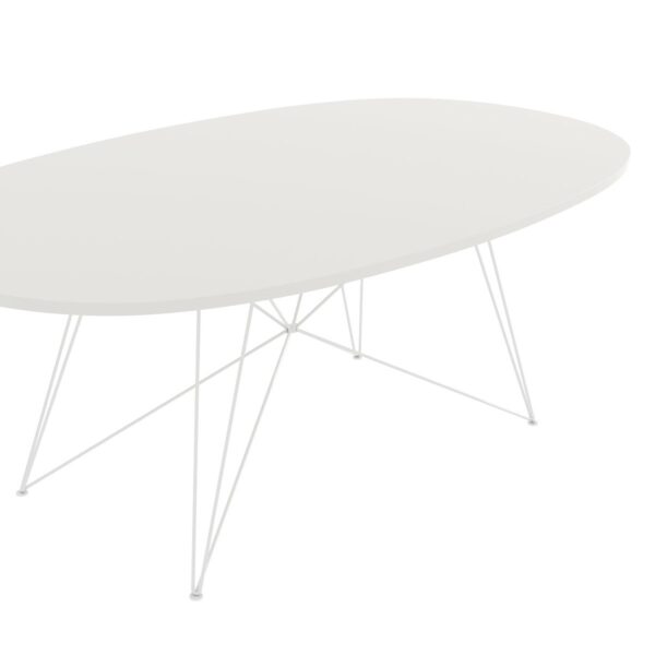 XZ3 οβάλ τραπέζι