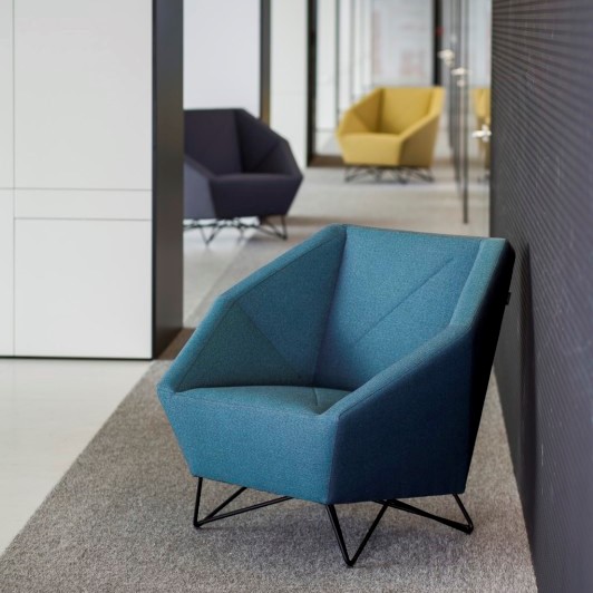 3552-194f6780439f4689adabf3b93cd0341d 3ANGLE πολυθρόνα