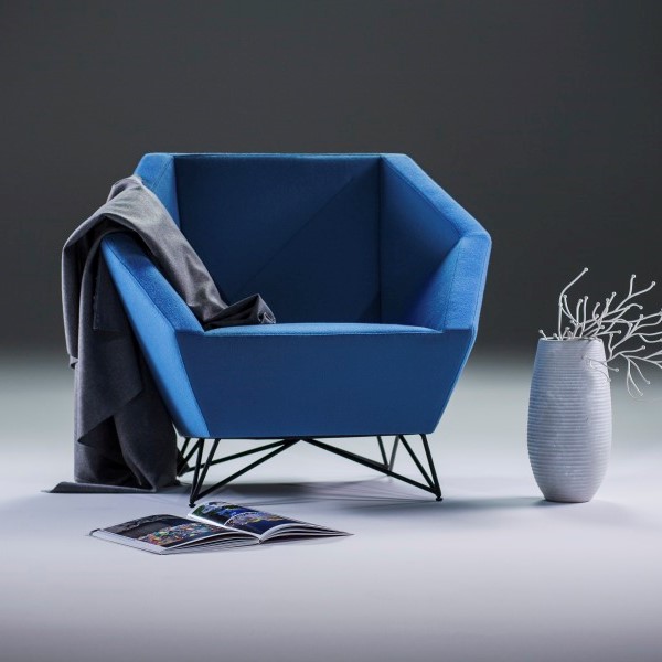 3552-d67b29c345e2443891cc758f9e9b7e67 3ANGLE πολυθρόνα