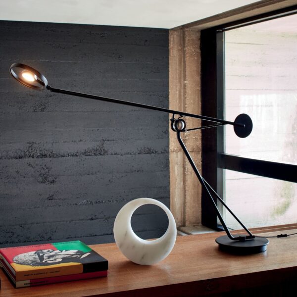 3579-6cef76e895134d9396b382112222ae2c AARO φωτιστικό επιτραπέζιο