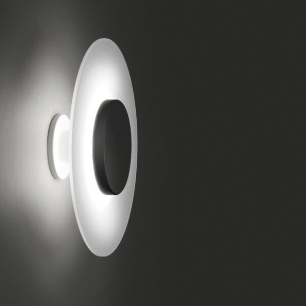 HALOS φωτιστικό τοίχου