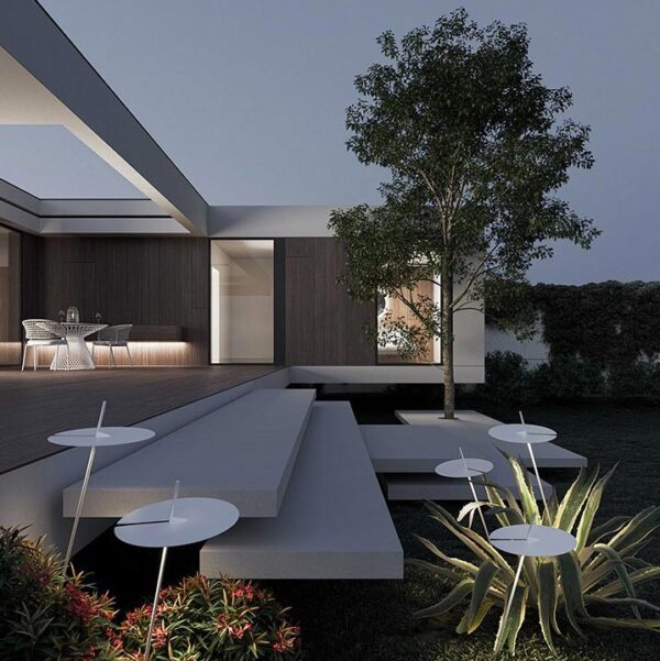 XANA φωτιστικό δαπέδου εξωτερικού χώρου με καρφί