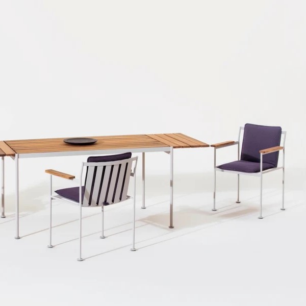 3812-23b3747b4a45407396e52956b1440f83 JUGO καρέκλα με ξύλινα υποβραχιόνια