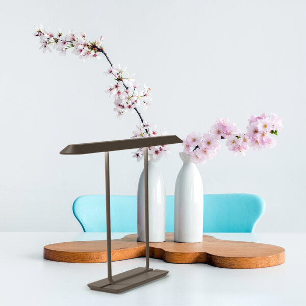 TEMPIO επιτραπέζιο φωτιστικό