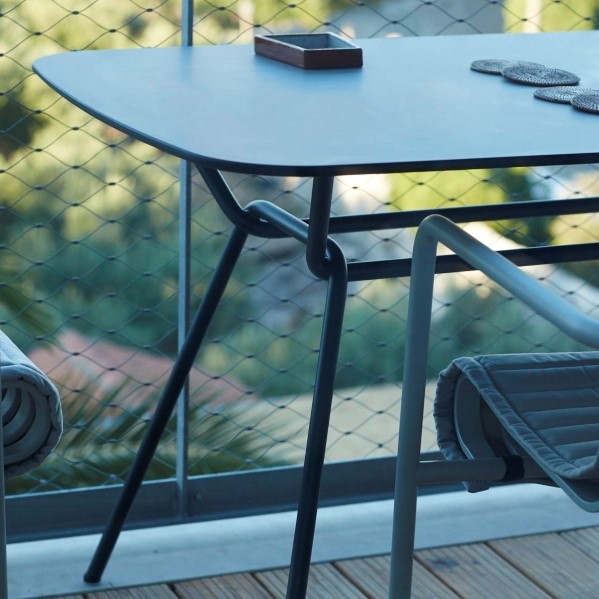 4338-dba181d18c494325b0652823b174b252 STRAIN τραπέζι εξωτερικού χώρου