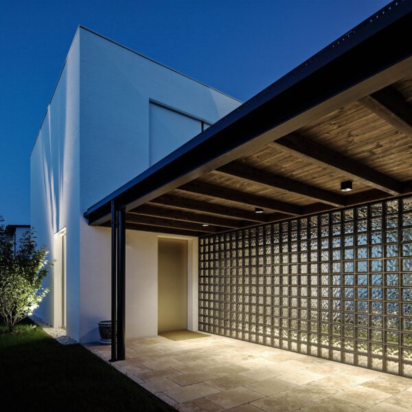 BOX 1.0 ΙΡ65 φωτιστικό οροφής