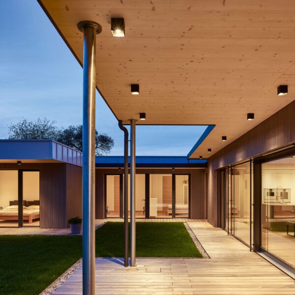 BOX 1.0 ΙΡ65 φωτιστικό οροφής