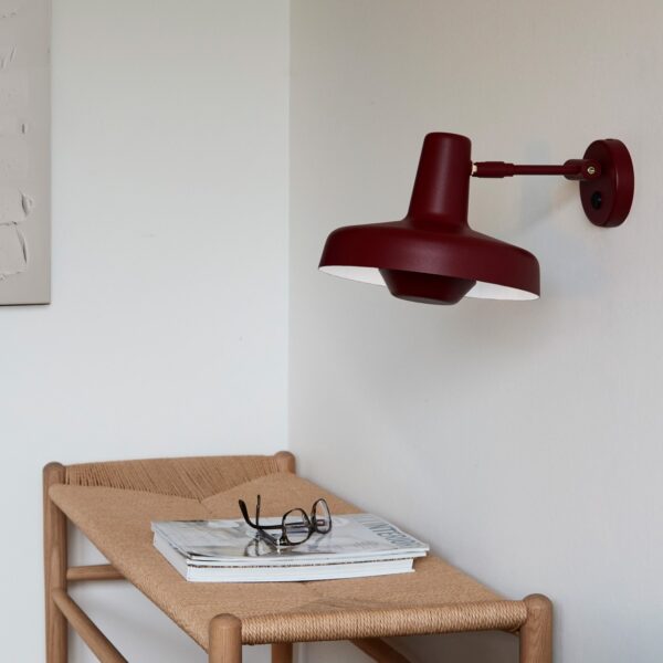 4358-1d1f25aab7174298945395c91c337460 ARIGATO EXTRA SHORT φωτιστικό τοίχου με καλώδιο και διακόπτη