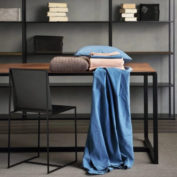 BIG BROTHER HPL τραπέζι