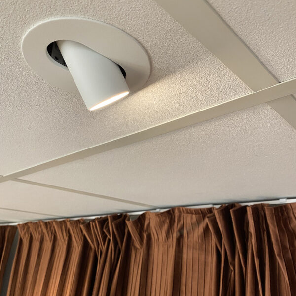 CATO χωνευτό spot