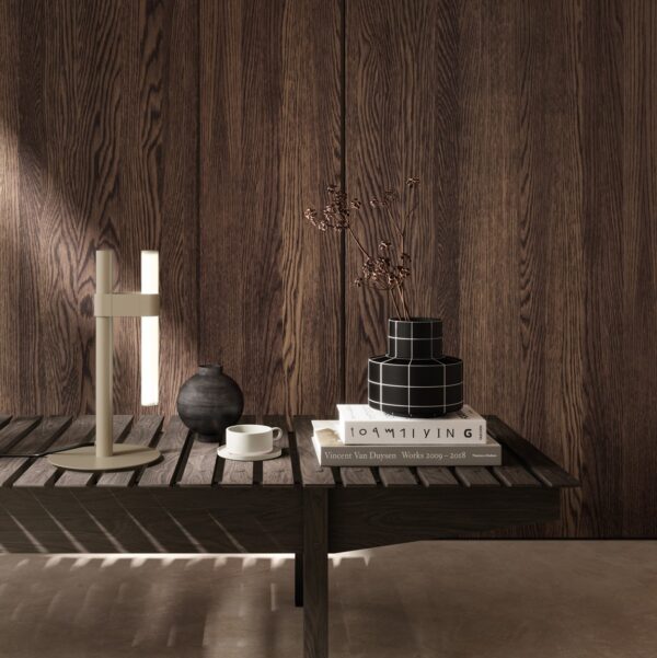 PARALELA επιτραπέζιο φωτιστικό