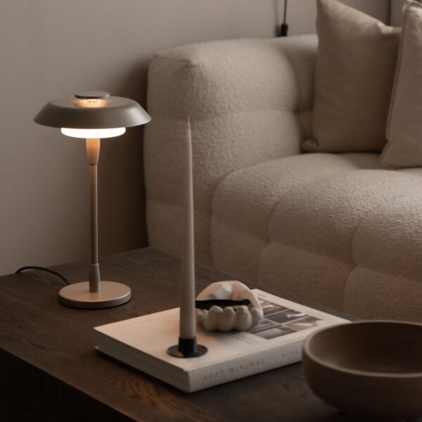 HORISONT επιτραπέζιο φωτιστικό