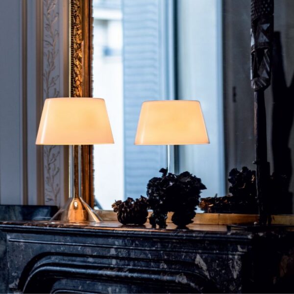 CHAPEAUX V επιτραπέζιο φωτιστικό