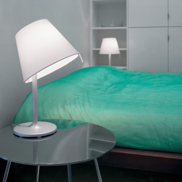 471_5 MELAMPO επιτραπέζιο φωτιστικό