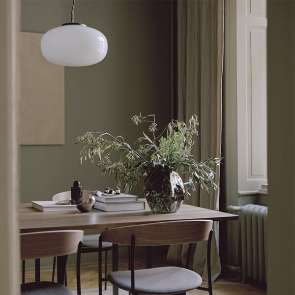 KARL-JOHAN κρεμαστό φωτιστικό σε γυαλί λευκής οπαλίνας