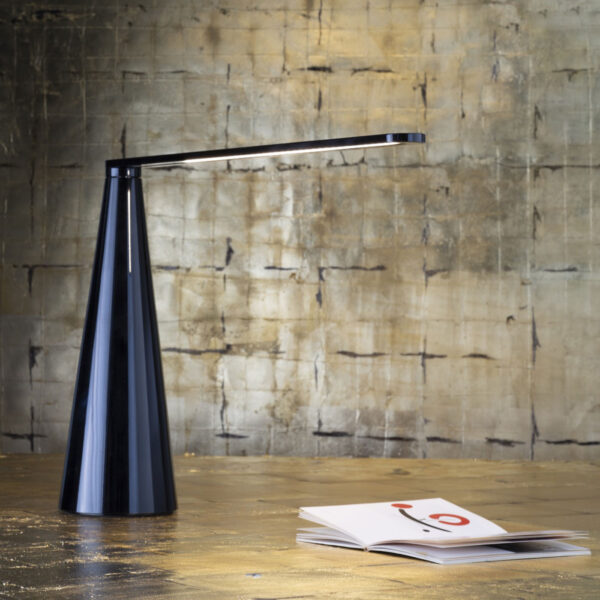 ELICA επιτραπέζιο φωτιστικό