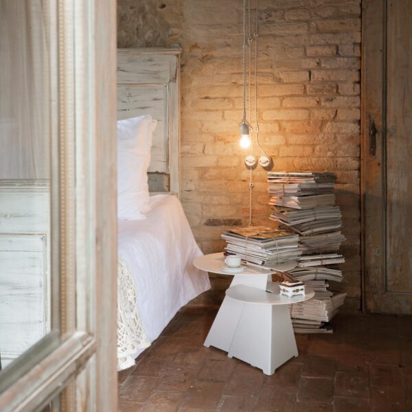 569-534da8bd3e224d73944e417669e440eb ABRA βοηθητικά τραπεζάκια