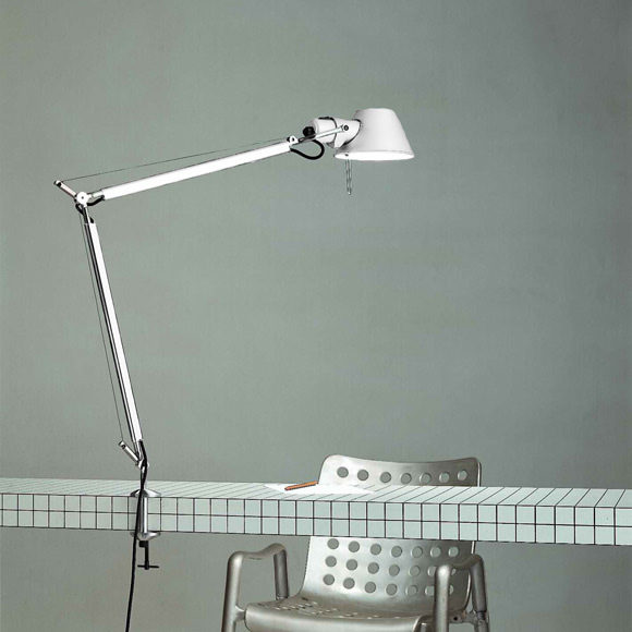 TOLOMEO επιτραπέζιο φωτιστικό με on/off διακόπτη