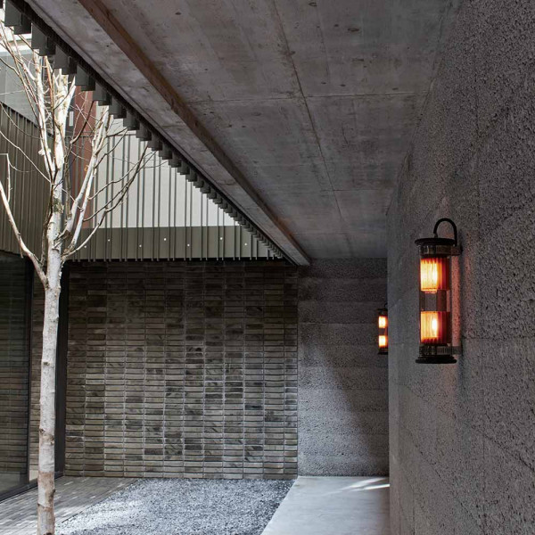 IN THE TUBE 100-350 φωτιστικό τοίχου