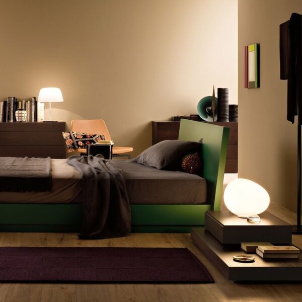 88_6 GREGG επιτραπέζιο φωτιστικό