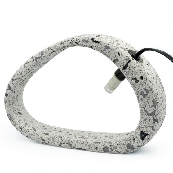 907-7f33ac78caa94d09ae67e2dea291c672 ARETHA επιτραπέζιο φωτιστικό