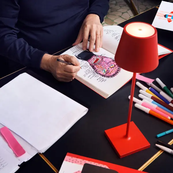 POLDINA φορητό επιτραπέζιο φωτιστικό