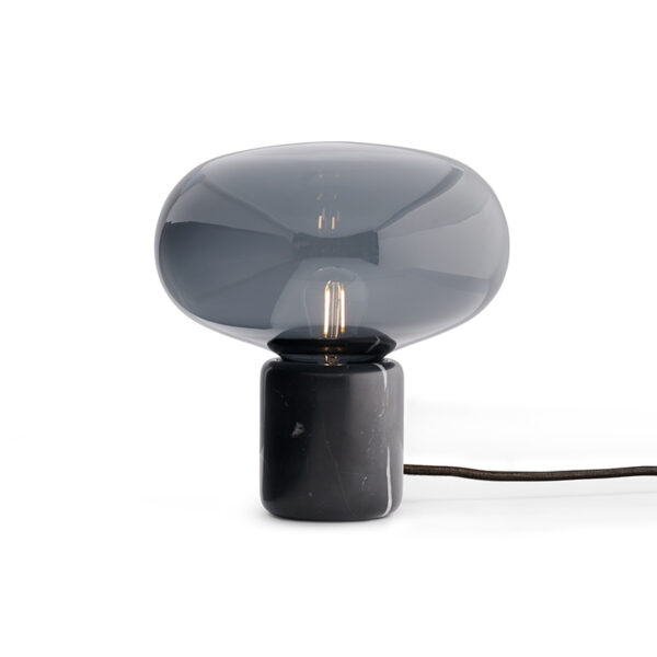 KARL-JOHAN επιτραπέζιο φωτιστικό με φουμέ γυαλι