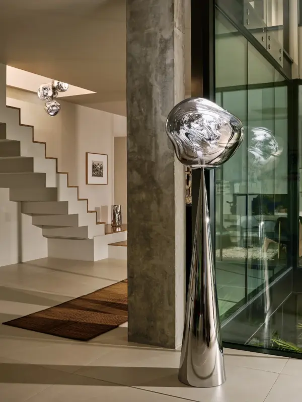 Melt-Fat-Cone-Floor-Light-Silver-ambiance MELT CONE FAT φωτιστικό δαπέδου