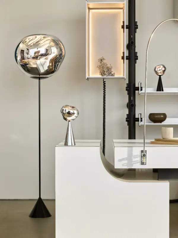 Melt-Slim-Cone-Floor-Light-light-ambiance MELT CONE SLIM φωτιστικό δαπέδου